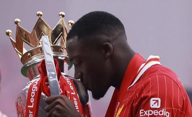 谈到了红军, 受到了背刺, 阿诺德都对 谈到了红军, 受到了背刺, 阿诺德都对